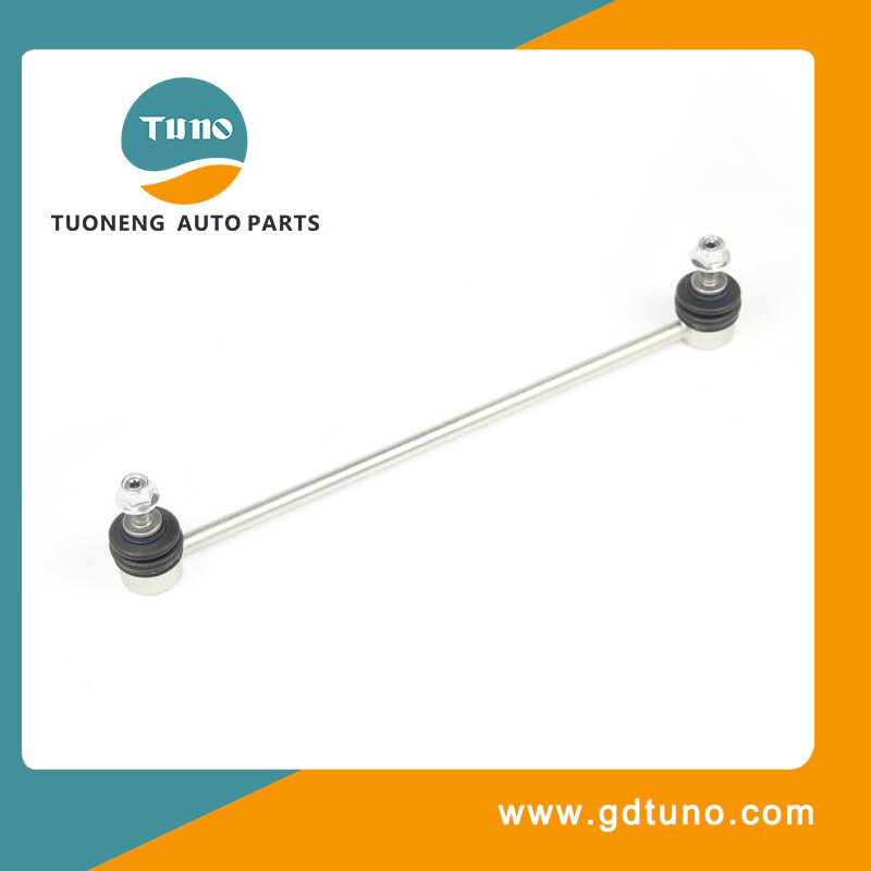 Como um sistema de direção automotiva melhora o desempenho do veículo?